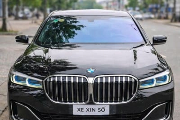 BMW 730