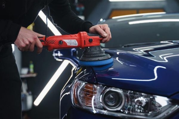 Cách đánh bóng xe ô tô: Quy trình đạt chuẩn detailing hiện nay