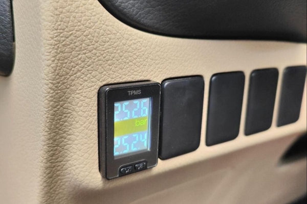 CẢM BIẾN ÁP SUẤT LỐP TOYOTA VIOS
