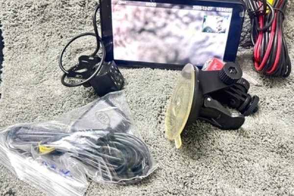Camera hành trình Vietmap A50 trước sau, dẫn đường toàn diện