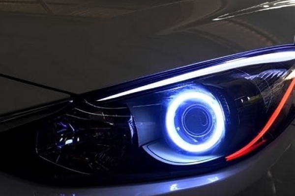ĐÈN PHA MAZDA 3