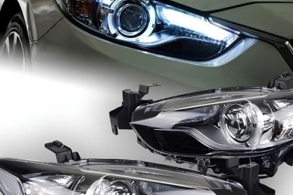 ĐÈN PHA MAZDA 6