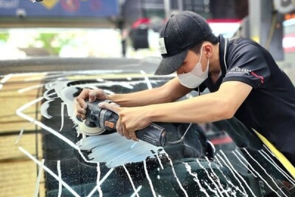 DỊCH VỤ TẨY Ố KÍNH Ô TÔ