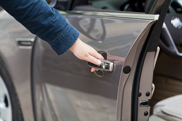 Độ cửa hít cho CX5 chính hãng, giá tốt