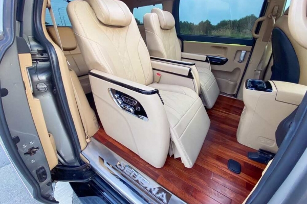 ĐỘ LIMOUSINE CHO SEDONA