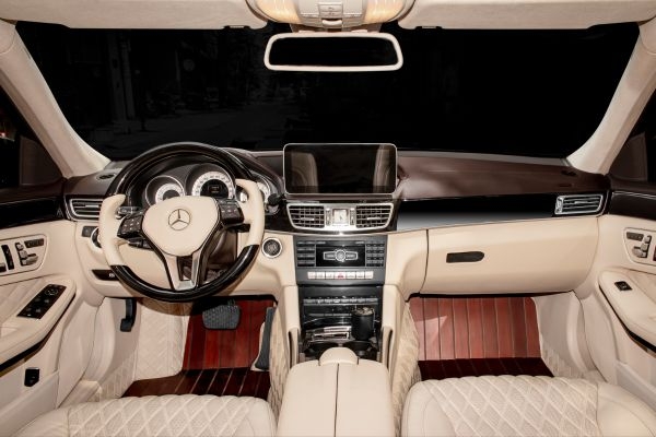 ĐỔI MÀU NỘI THẤT MERCEDES C200