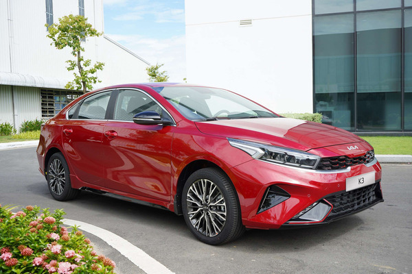 Kia K3 độ body kit sang trọng, đẳng cấp