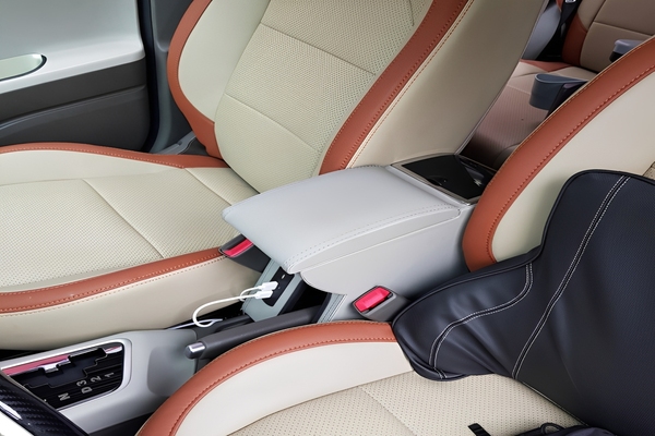 Lắp đặt bệ tỳ tay Kia Morning - Giải pháp nâng tầm nội thất