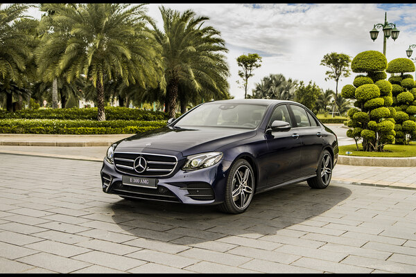 MERCEDES E300 ĐỘ BODY KIT