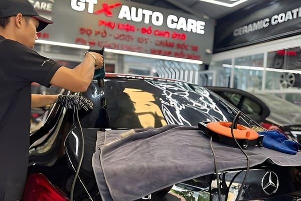 Top 5 Phim cách nhiệt màu đen đáng tiền nên dán cho ô tô