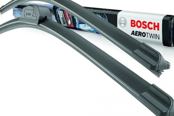 GẠT MƯA Ô TÔ BOSCH