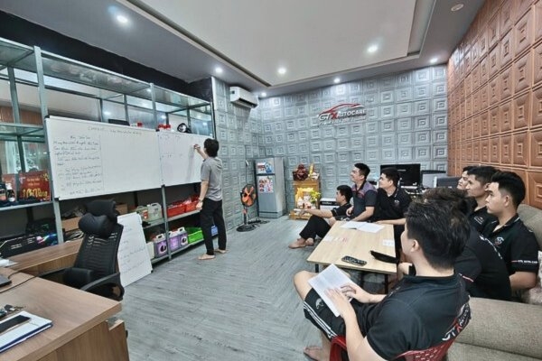 Học nghề nội thất ô tô ở Đà Nẵng năm 2026