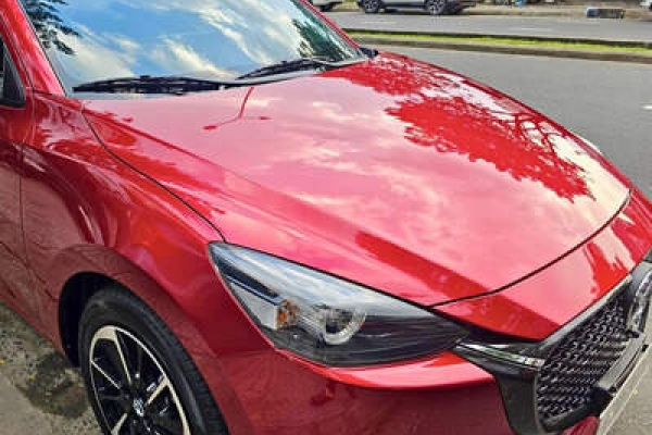 MAZDA 2