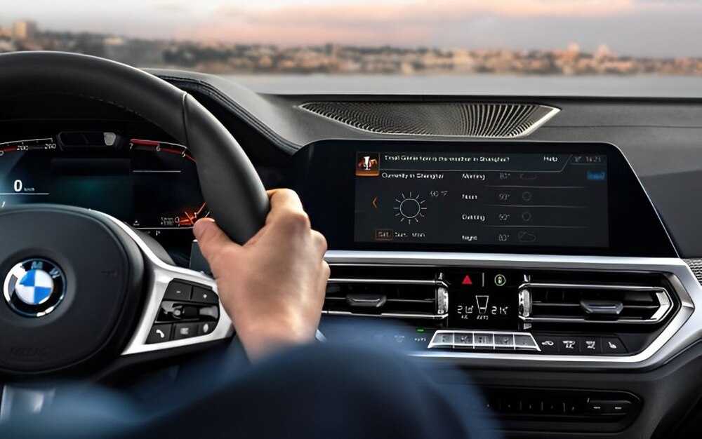 Hỗ trợ lái BMW Driving Assistant