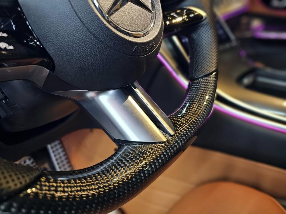 Bọc vô lăng carbon tại GTX Auto Care