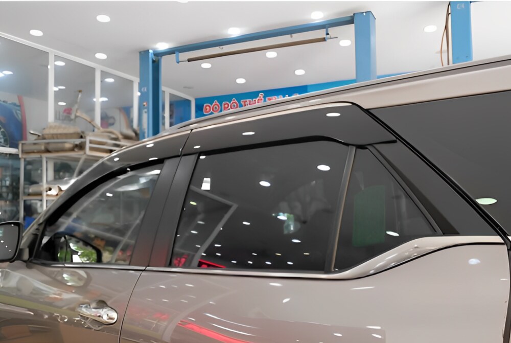 Che nắng, che mưa toàn diện cho Fortuner