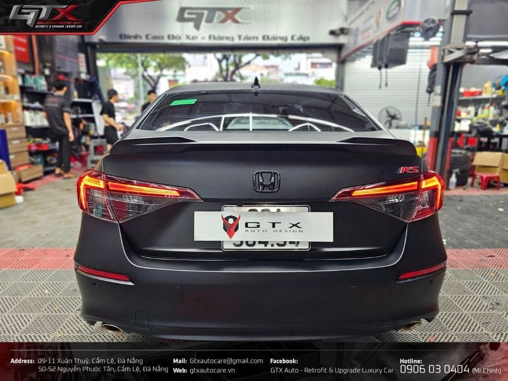 Lắp đặt đèn hậu Honda Civic uy tín tại GTX Auto Care 