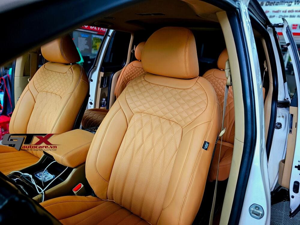 Ảnh tổng quan về ghế ô tô bọc da Nappa