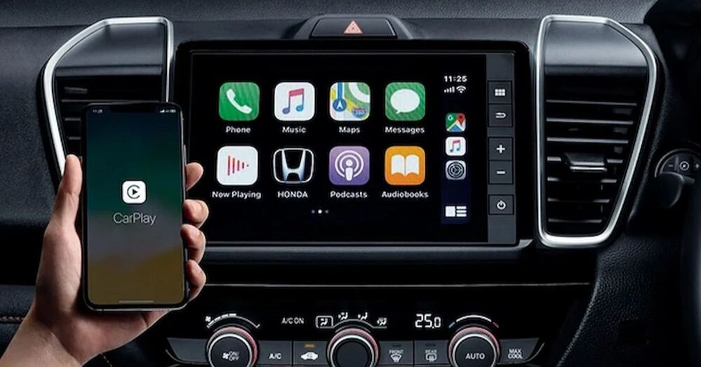 Apple CarPlay không dây