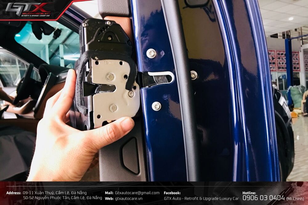 Báo giá lắp cửa hít Ford Everest