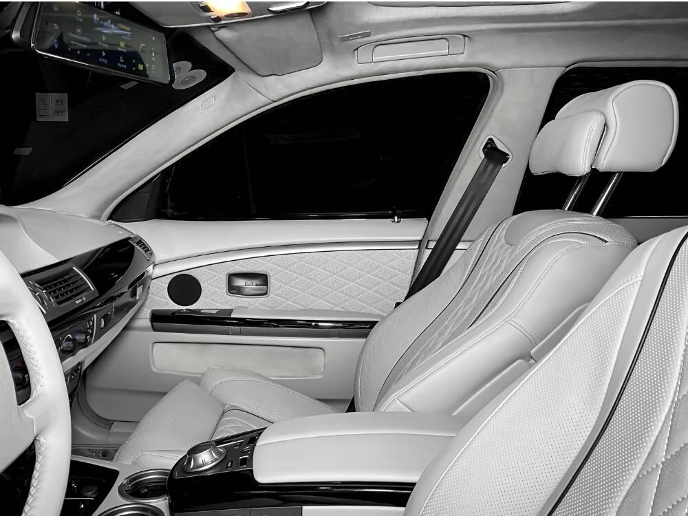 Bọc da các cột A, B, C xe Audi