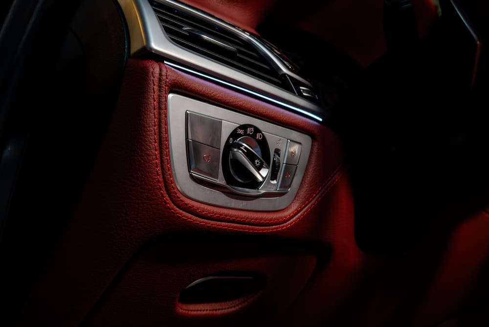 Bọc da nappa cho các chi tiết trên xe