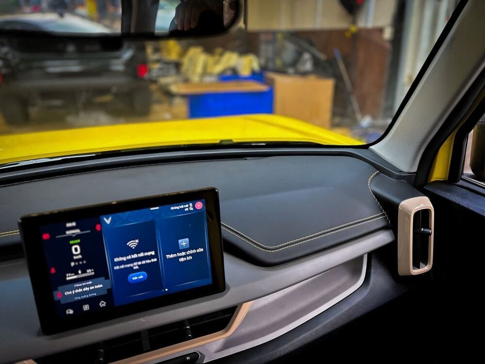 Bọc da nappa cho taplo xe VF3