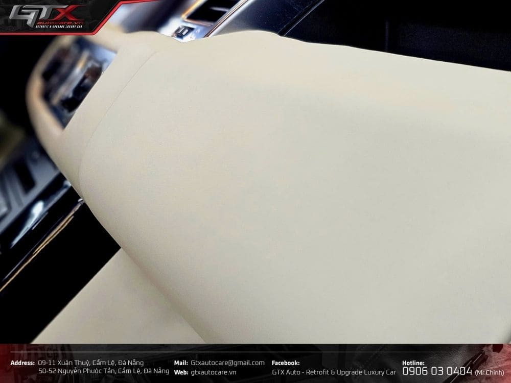 Bọc da taplo cho Range Rover