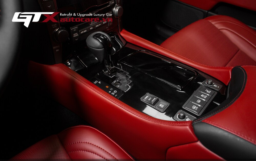 Bọc da thân ngựa cho Lexus 570 