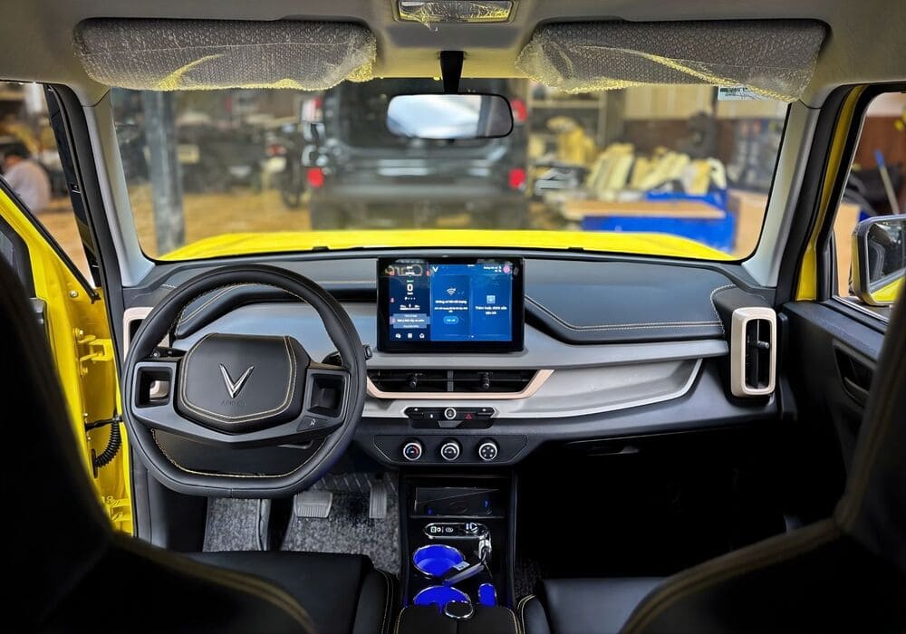 Bọc da vô lăng cho xe VF3