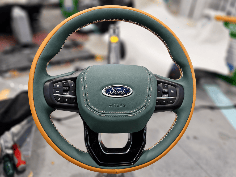 Bọc da vô lăng Ford Ranger