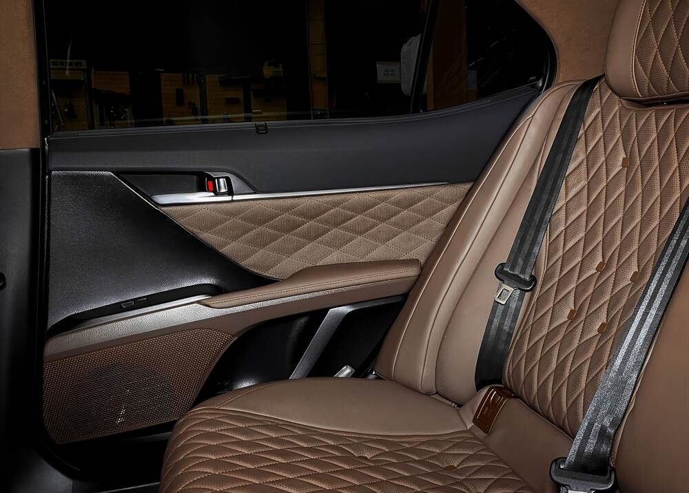 Bọc tapi cửa cho xe Toyota Camry
