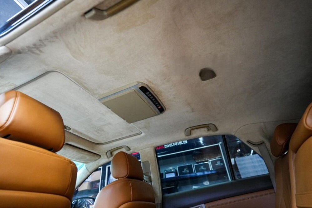  Bọc trần da lộn Alcantara, da Nappa cho xe ô tô