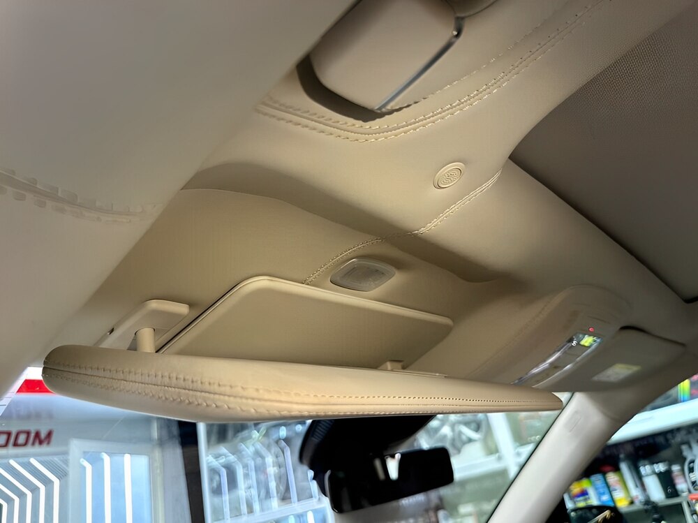 Bọc trần da tiện ích dành cho Maybach