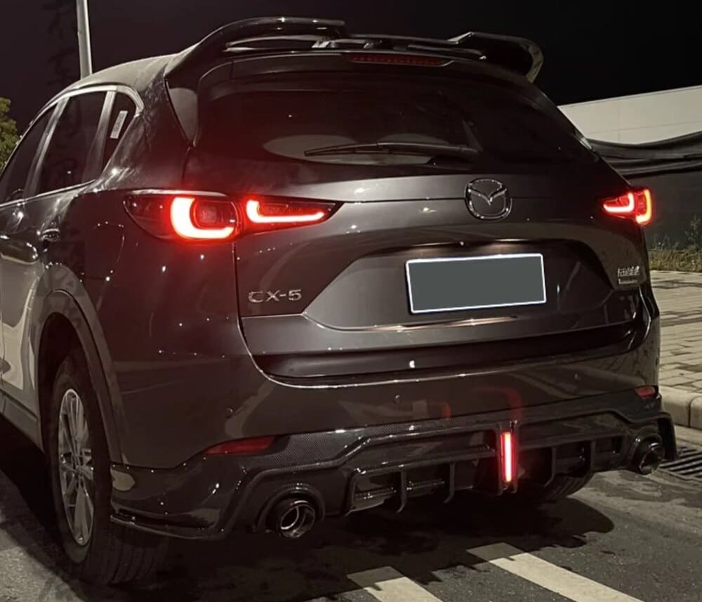 Cá tính và phong cách khi thêm phụ kiện Lippo