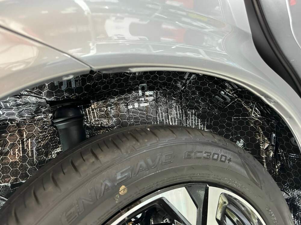 Cách âm hốc bánh xe