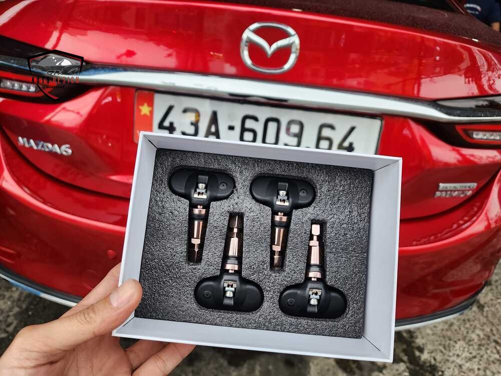 Cảm biến áp suất lốp ô tô