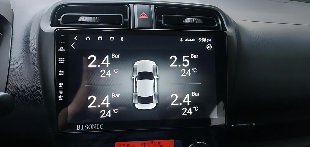 Cảm biến áp suất lốp tích hợp màn hình Android 