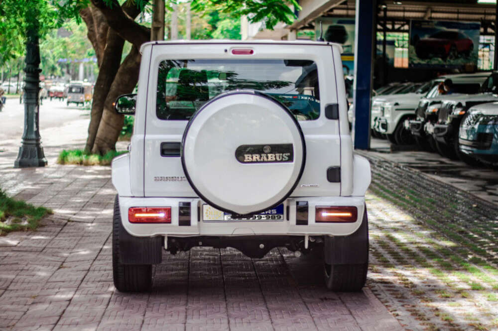 Cản sau của Suziki Jimny