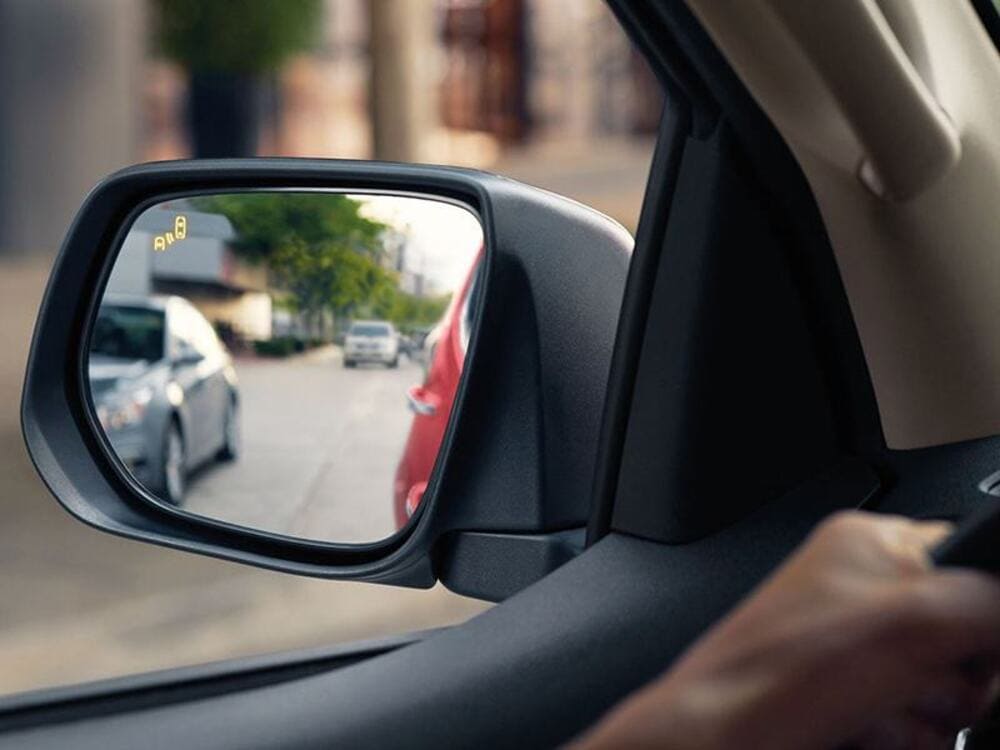 Hệ thống cảnh báo điểm mù hiện nay