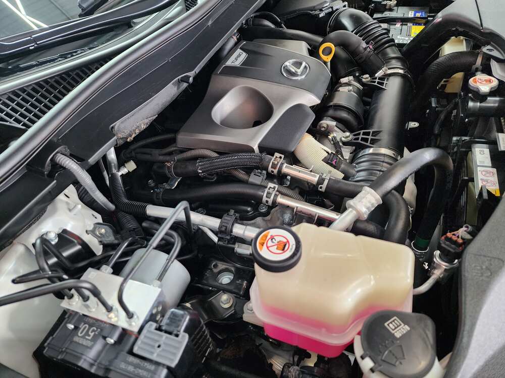 Cập nhật giá vệ sinh khoang máy ô tô