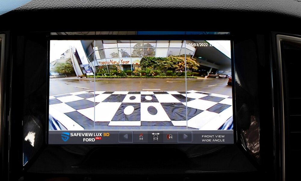 Chi phí lắp đặt màn hình safeview