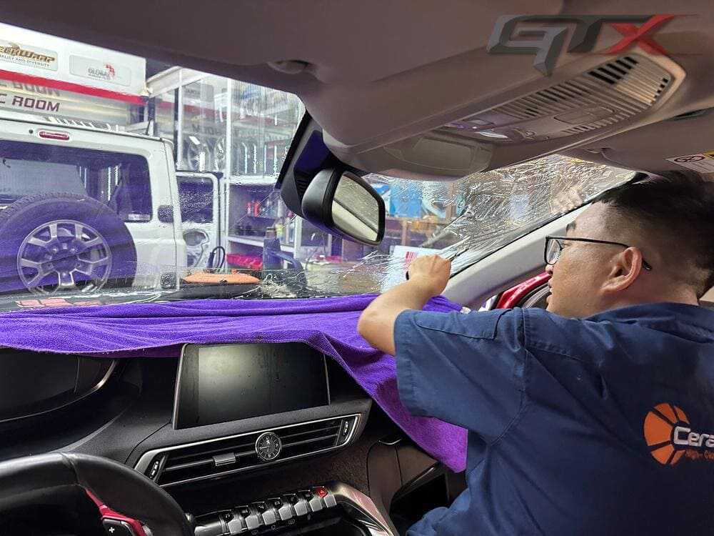 Chống chói lóa khi ngồi bên trong