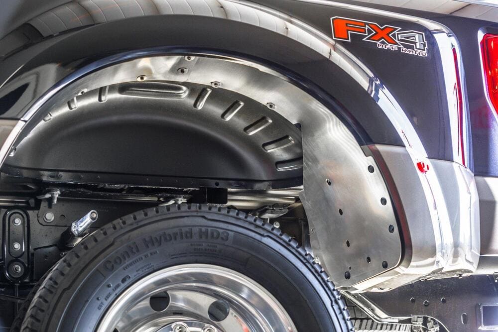 Lòng vè chống văng đất đá lên gầm xe