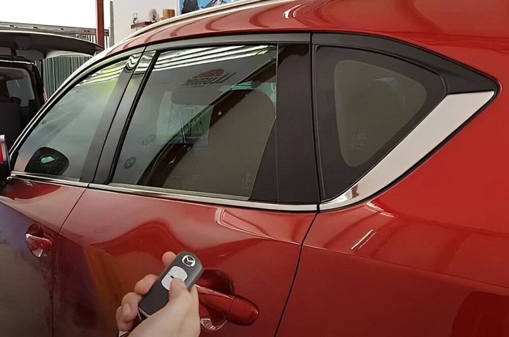 Tính năng gập gương lên kính Mazda CX5