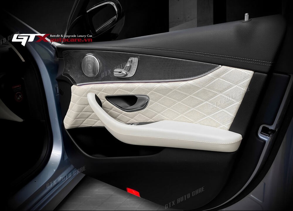 Da tappi sang trọng dành cho xế hộp Mercedes