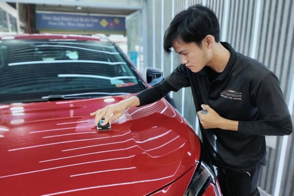 Đảm bảo an toàn khi lắp gạt mưa