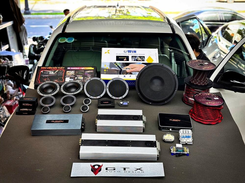 Dàn loa nâng cấp cho xe ô tô