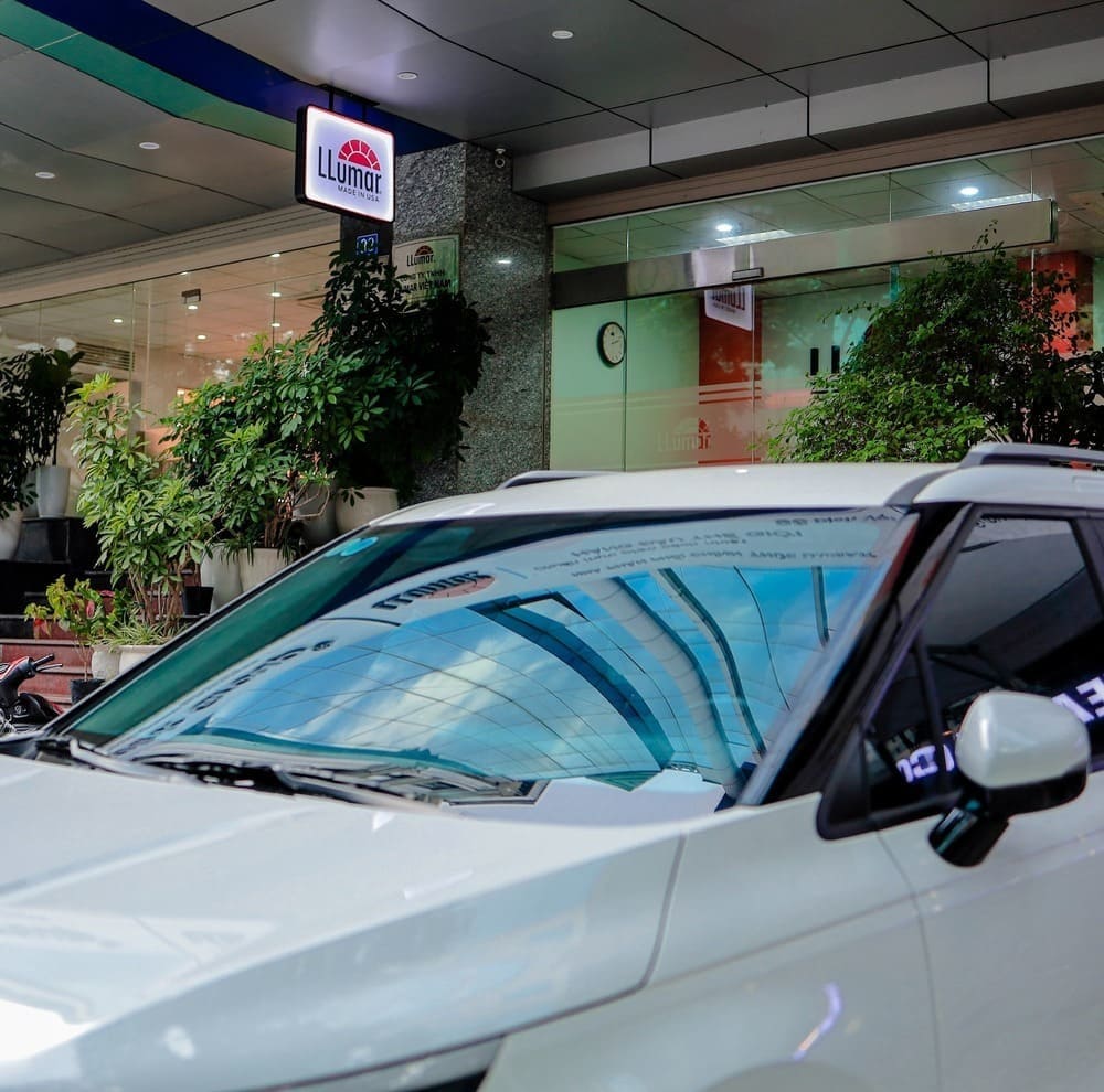 Dán phim cách nhiệt LLumar giải pháp chống nóng hiệu quả