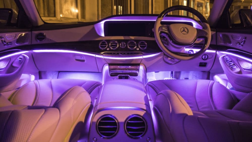 Đèn LED ô tô nâng tầm phong cách